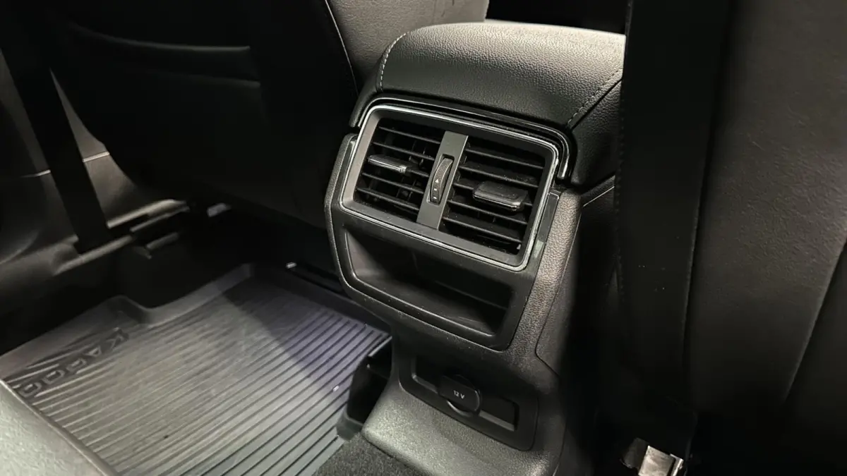 1.5 TSI ACT Style Business PANO TREKHAAK CARPLAY CRUISE NAVI.