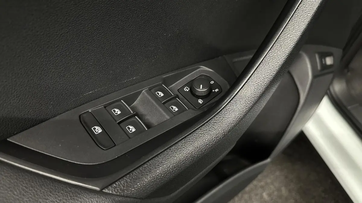 1.5 TSI ACT Style Business PANO TREKHAAK CARPLAY CRUISE NAVI.