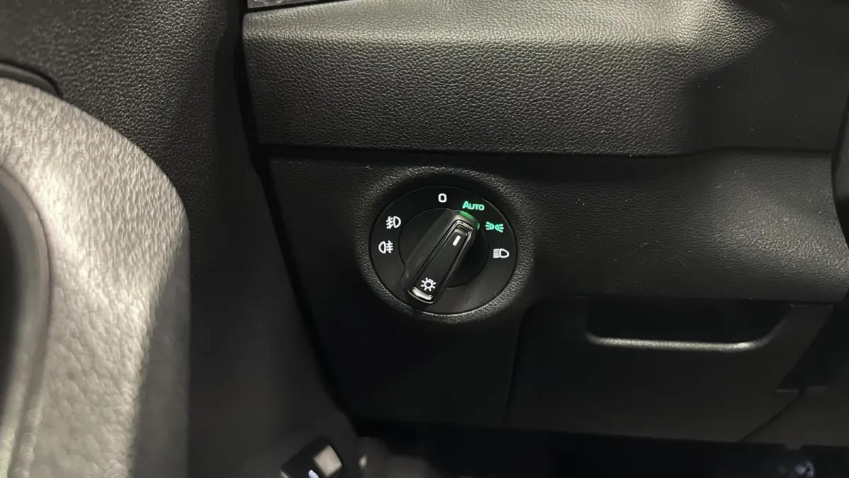 1.5 TSI ACT Style Business PANO TREKHAAK CARPLAY CRUISE NAVI.