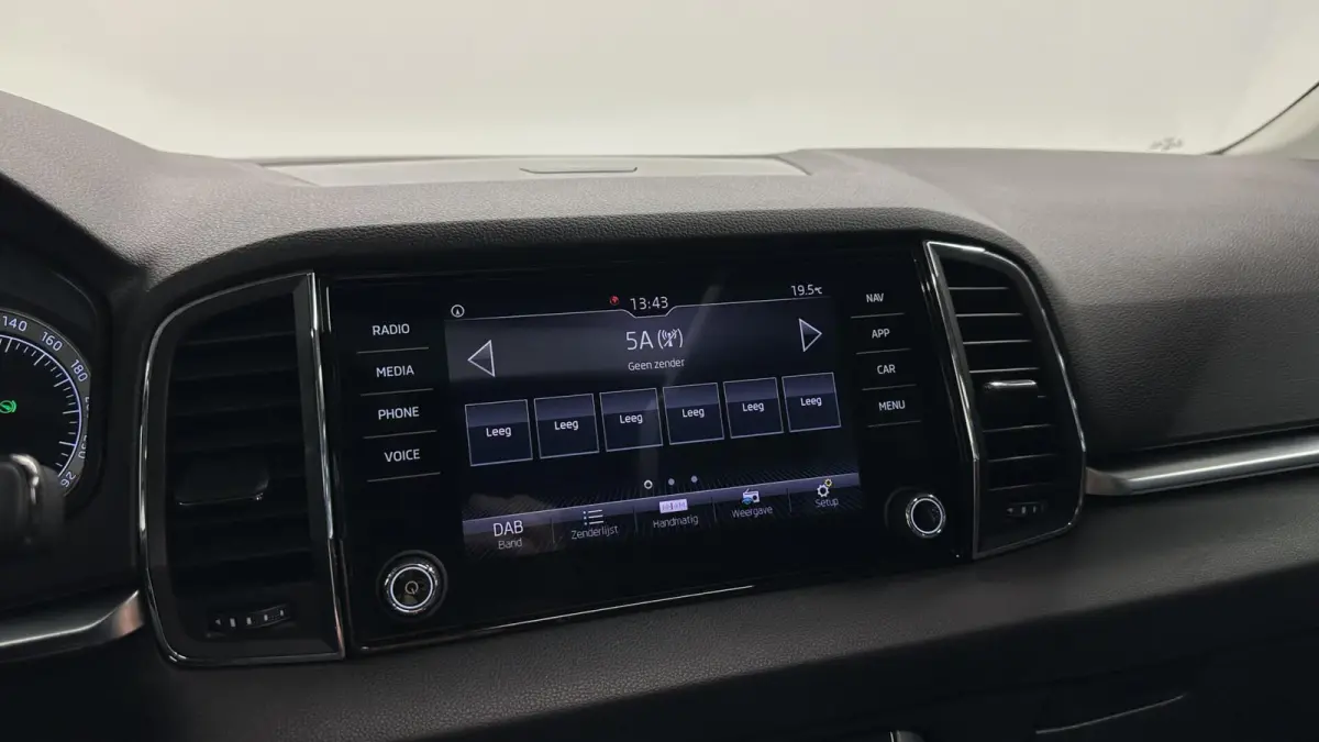 1.5 TSI ACT Style Business PANO TREKHAAK CARPLAY CRUISE NAVI.