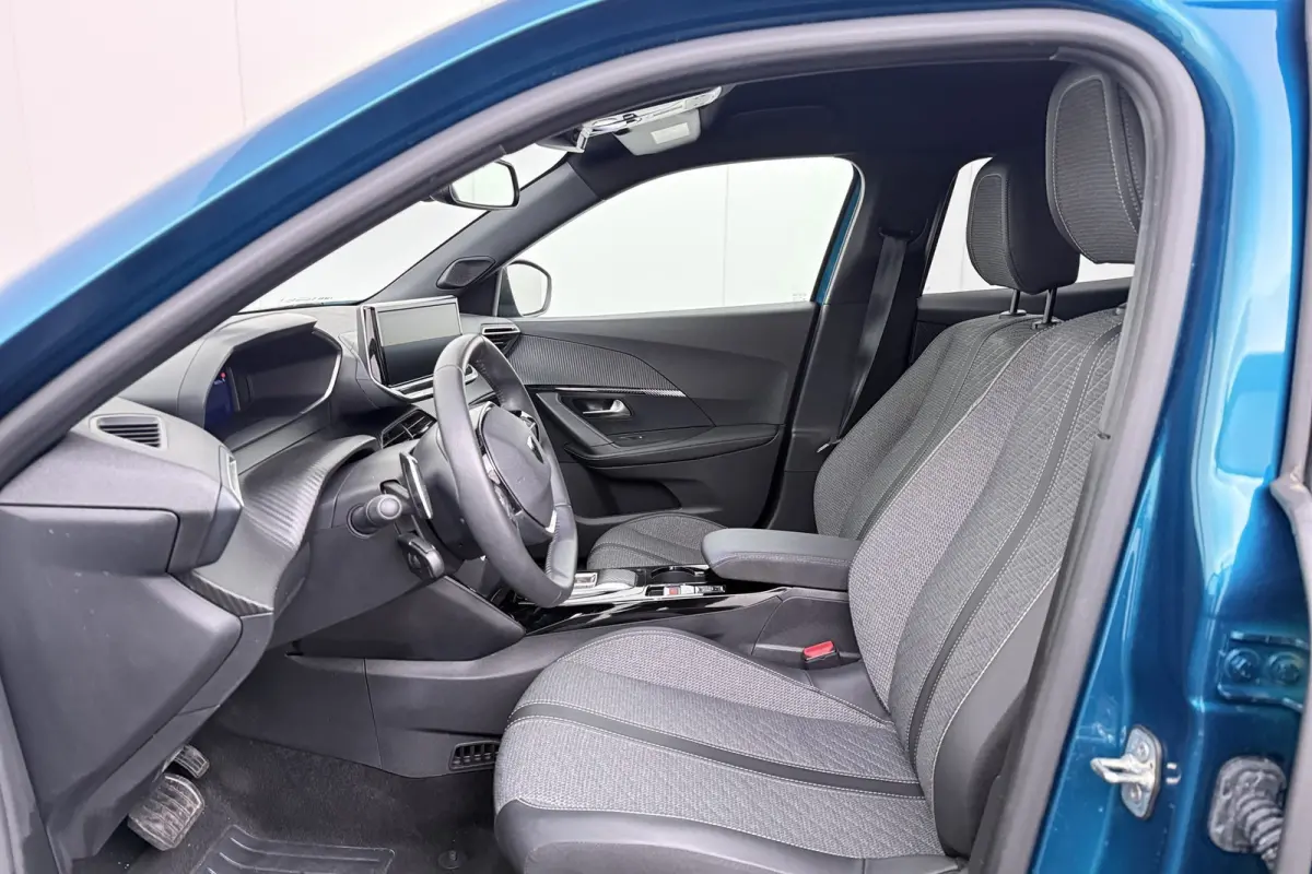 Allure Hybrid 145 PK Aut. Half-Leder Climate Carplay DAB