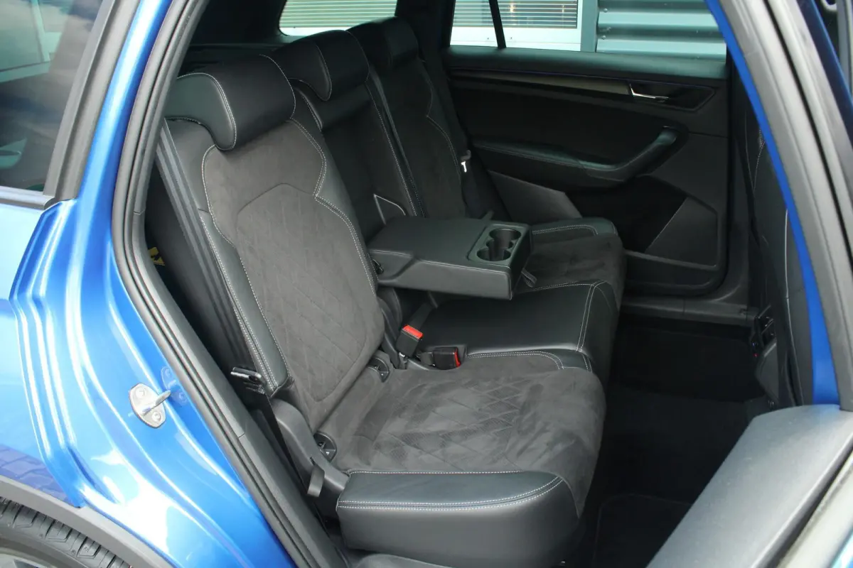 1.5 TSI 150pk DSG Sportline Business | Stoelverwarming | Adaptive Cruise | Bestuurdersstoel Elektrisch | Trekhaak Wegklapbaar | Keyless