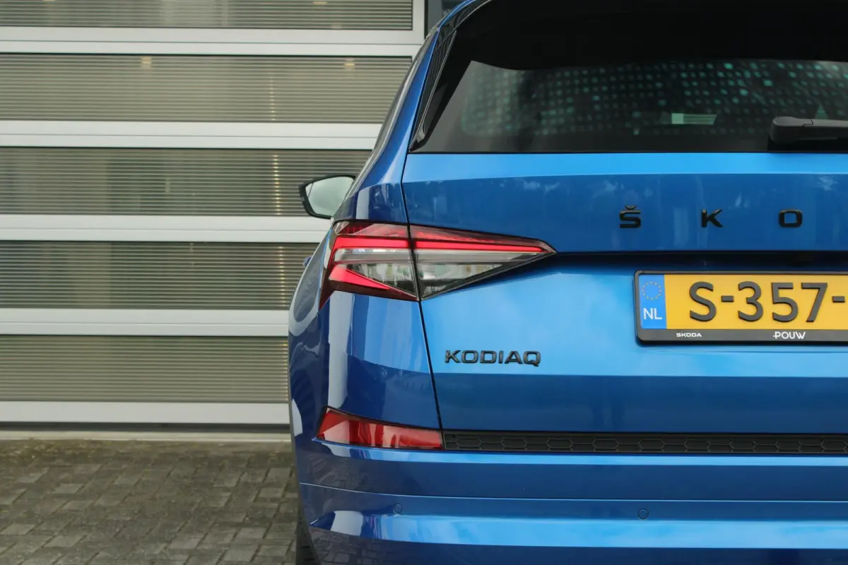 1.5 TSI 150pk DSG Sportline Business | Stoelverwarming | Adaptive Cruise | Bestuurdersstoel Elektrisch | Trekhaak Wegklapbaar | Keyless