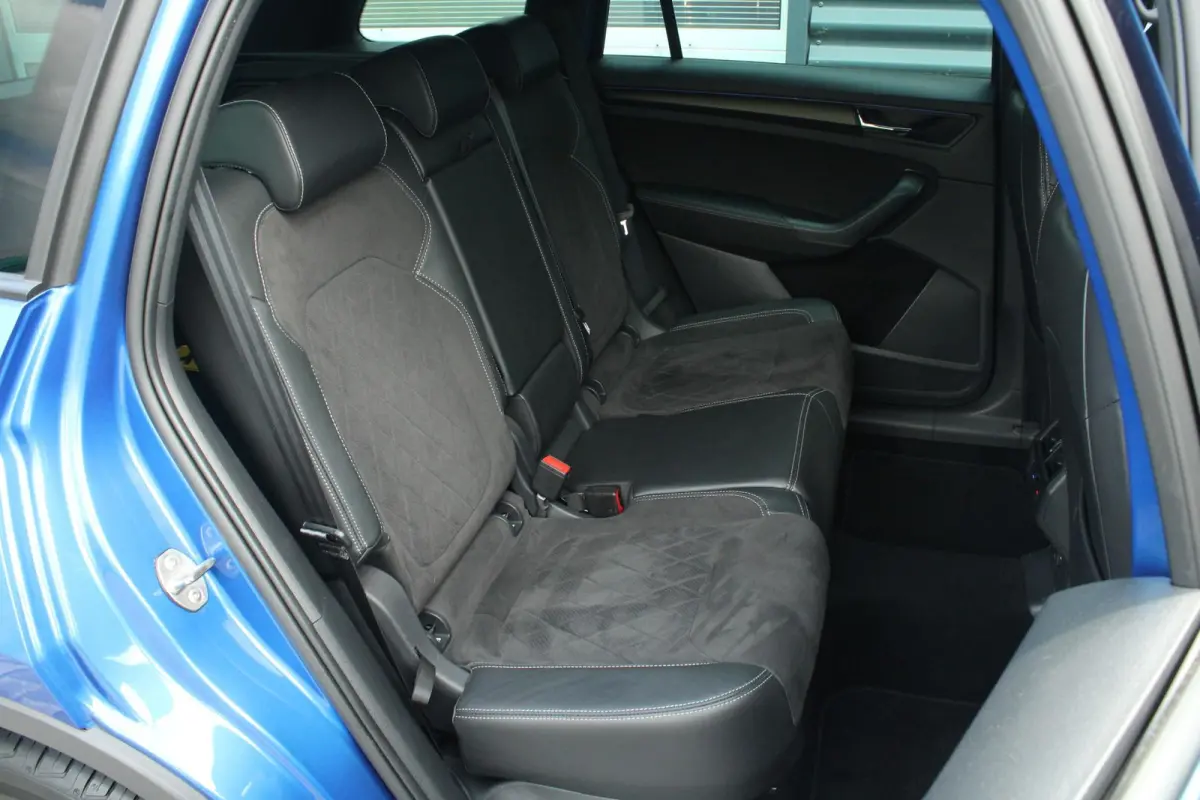 1.5 TSI 150pk DSG Sportline Business | Stoelverwarming | Adaptive Cruise | Bestuurdersstoel Elektrisch | Trekhaak Wegklapbaar | Keyless