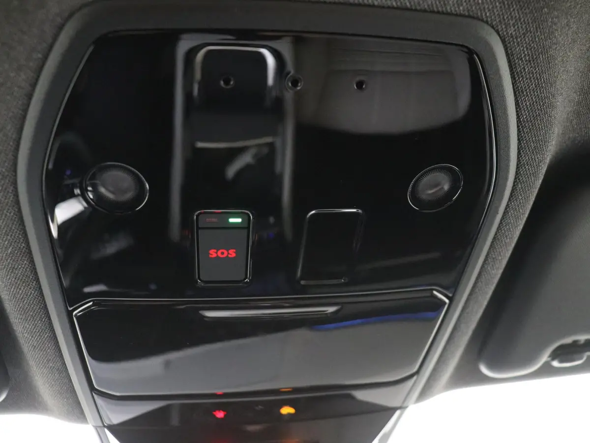 E-Tech full hybrid 200 PK iconic 7p. | Pack Advanced Drive Assist | Pack Harman Kardon premium sound | Apple Carplay/Android  | cruise control adaptief | dodehoekdetectie met correctie | ele