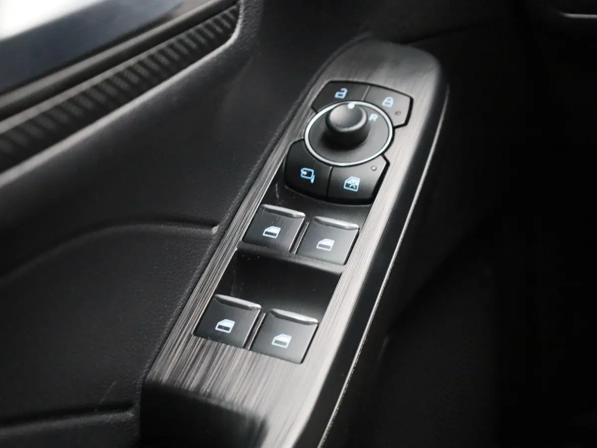 2.5 PHEV ST-Line | HEAD-UP | PANORAMADAK | WINTER PAKKET | NAVIGATIE | CAMERA | NAVIGATIE