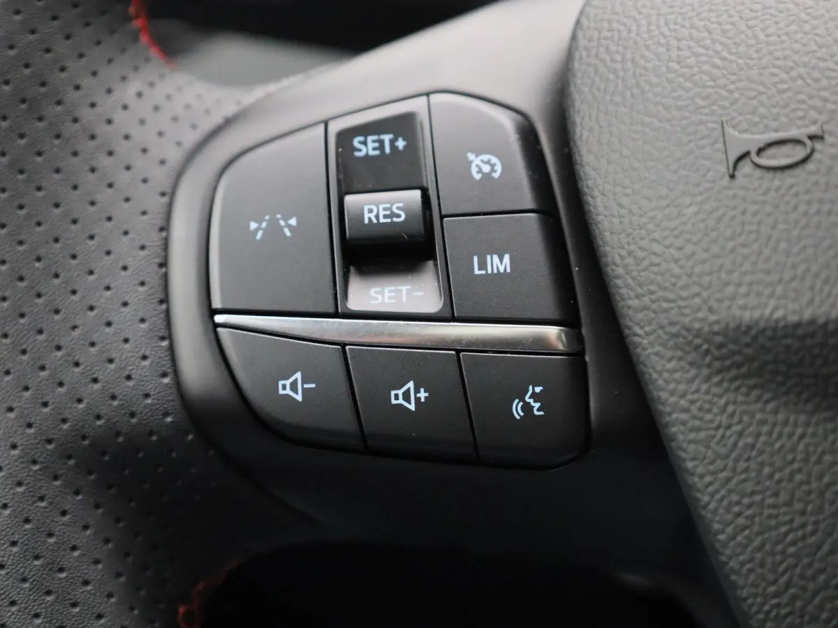2.5 PHEV ST-Line | PANORAMADAK | HEAD UP DISPLAY  | CAMERA | STOELVERWARMING | STUURVERWARMING | CRUISE CONRTOL | NAVIGATIE |