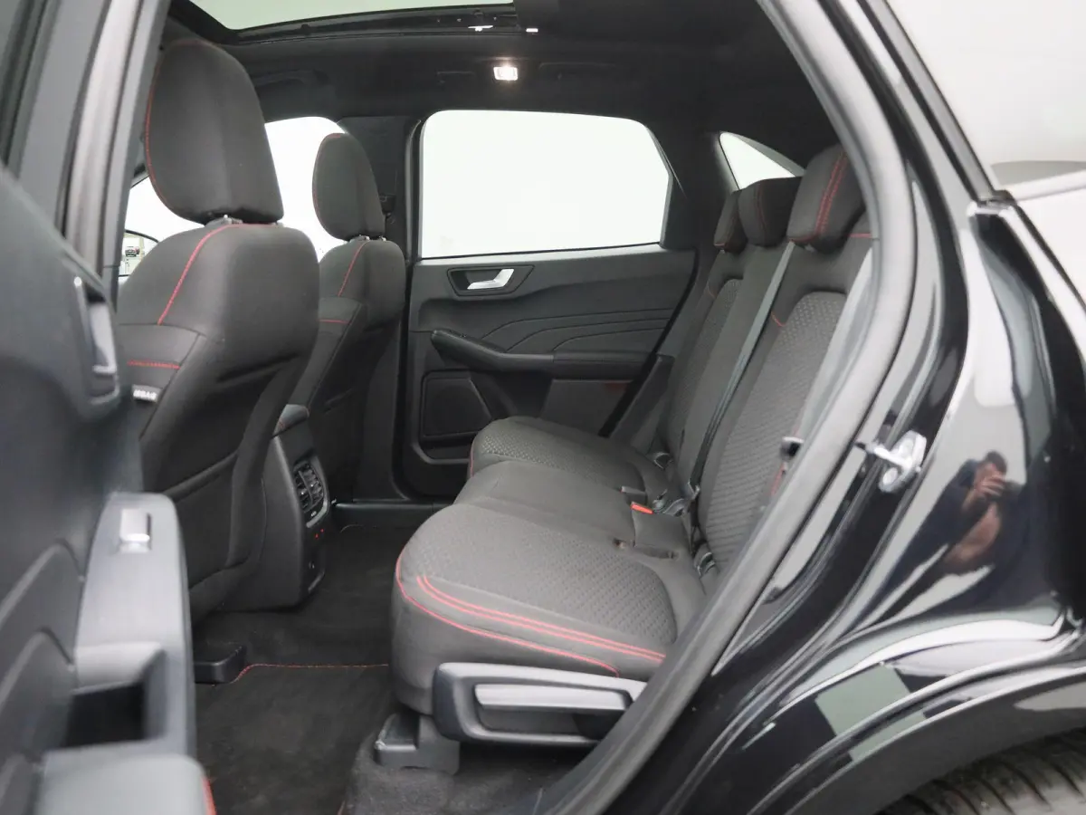2.5 PHEV ST-Line | PANORAMADAK | HEAD UP DISPLAY  | CAMERA | STOELVERWARMING | STUURVERWARMING | CRUISE CONRTOL | NAVIGATIE |