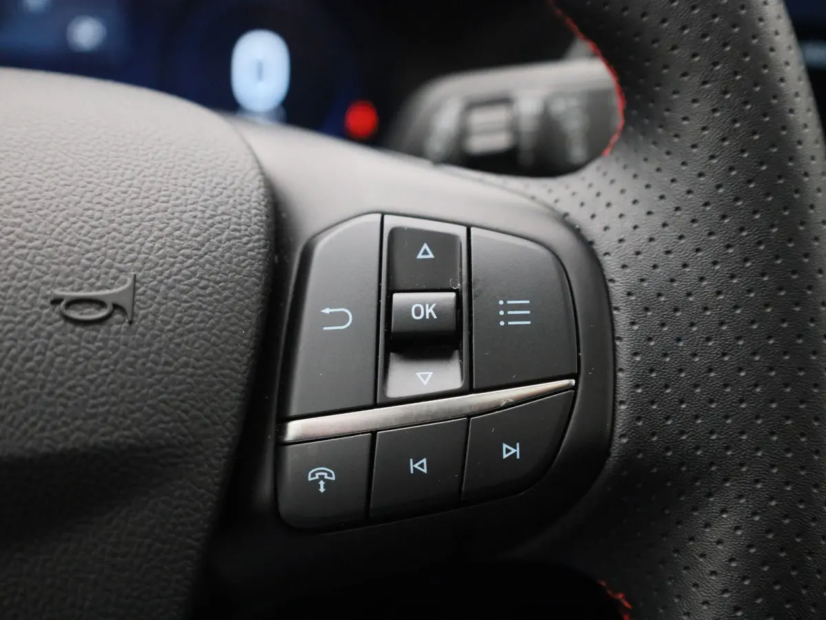 2.5 PHEV ST-Line | PANORAMADAK | HEAD UP DISPLAY  | CAMERA | STOELVERWARMING | STUURVERWARMING | CRUISE CONRTOL | NAVIGATIE |
