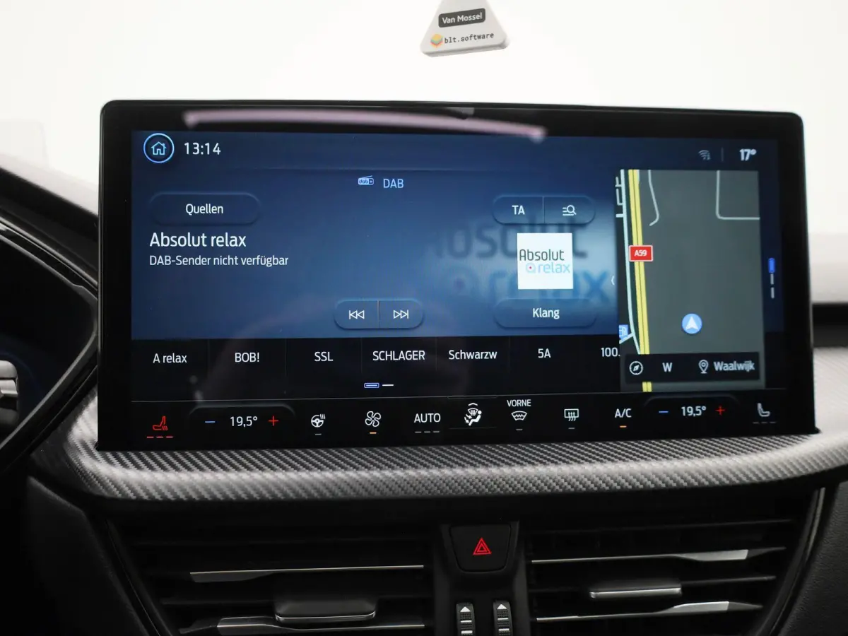 2.5 PHEV ST-Line | PANORAMADAK | HEAD UP DISPLAY  | CAMERA | STOELVERWARMING | STUURVERWARMING | CRUISE CONRTOL | NAVIGATIE |