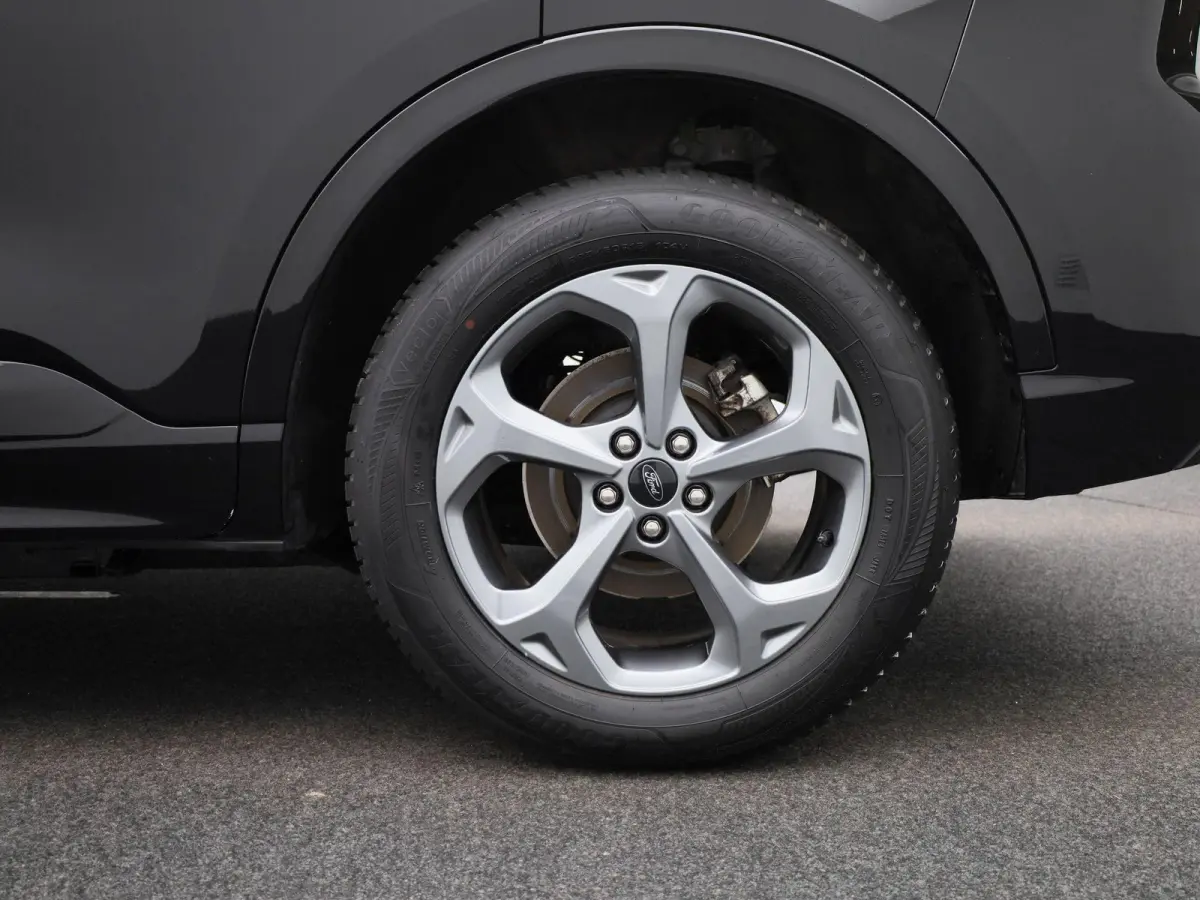 2.5 PHEV ST-Line | PANORAMADAK | HEAD UP DISPLAY  | CAMERA | STOELVERWARMING | STUURVERWARMING | CRUISE CONRTOL | NAVIGATIE |
