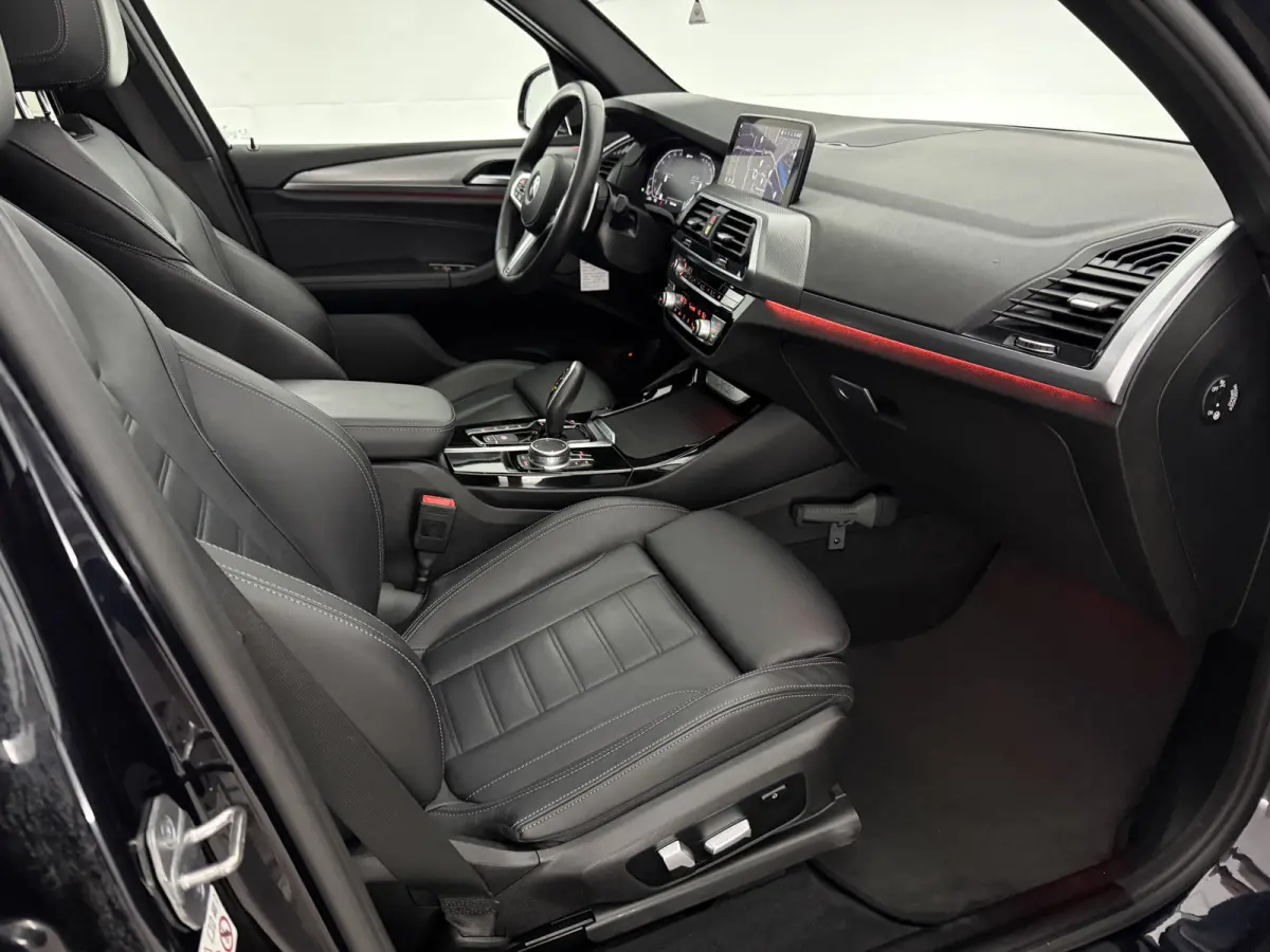 xDrive30e High Executive M-Sport | Pano | Virtual | H/K | 360° | HuD | Memory | Sfeer | Carplay | Cruise | NAP