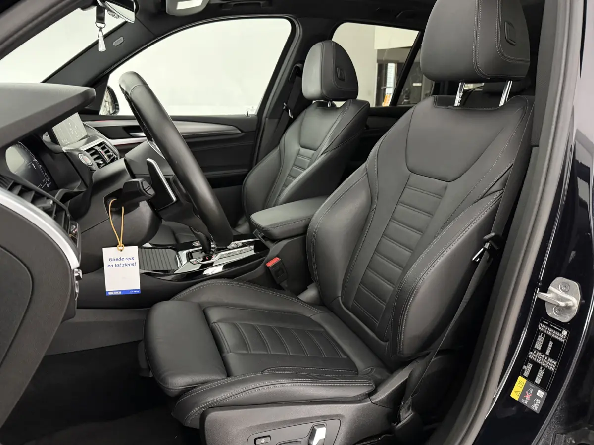xDrive30e High Executive M-Sport | Pano | Virtual | H/K | 360° | HuD | Memory | Sfeer | Carplay | Cruise | NAP
