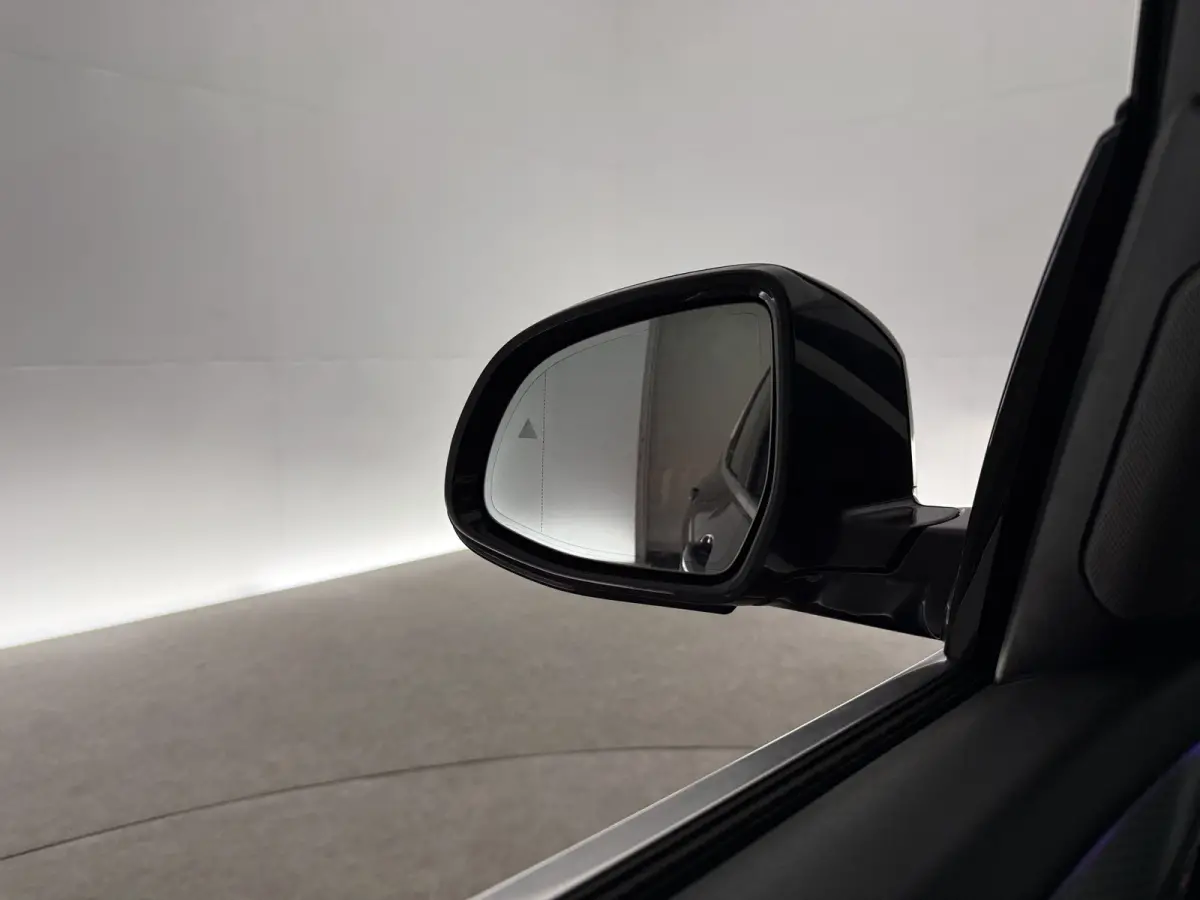 xDrive30e High Executive M-Sport | Pano | Virtual | H/K | 360° | HuD | Memory | Sfeer | Carplay | Cruise | NAP