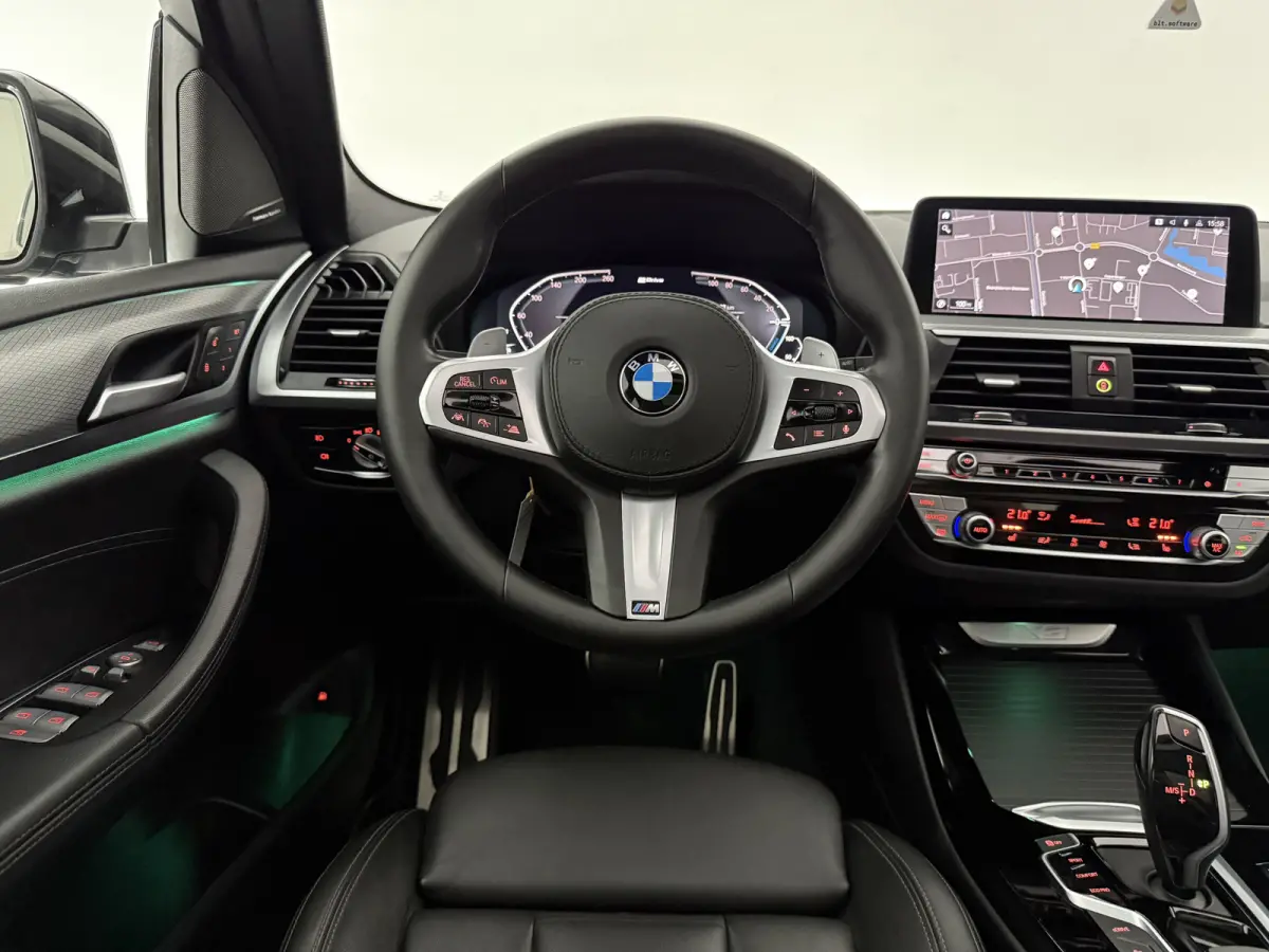 xDrive30e High Executive M-Sport | Pano | Virtual | H/K | 360° | HuD | Memory | Sfeer | Carplay | Cruise | NAP