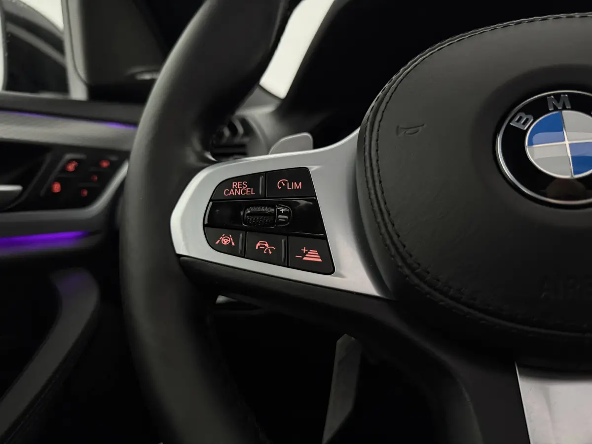 xDrive30e High Executive M-Sport | Pano | Virtual | H/K | 360° | HuD | Memory | Sfeer | Carplay | Cruise | NAP