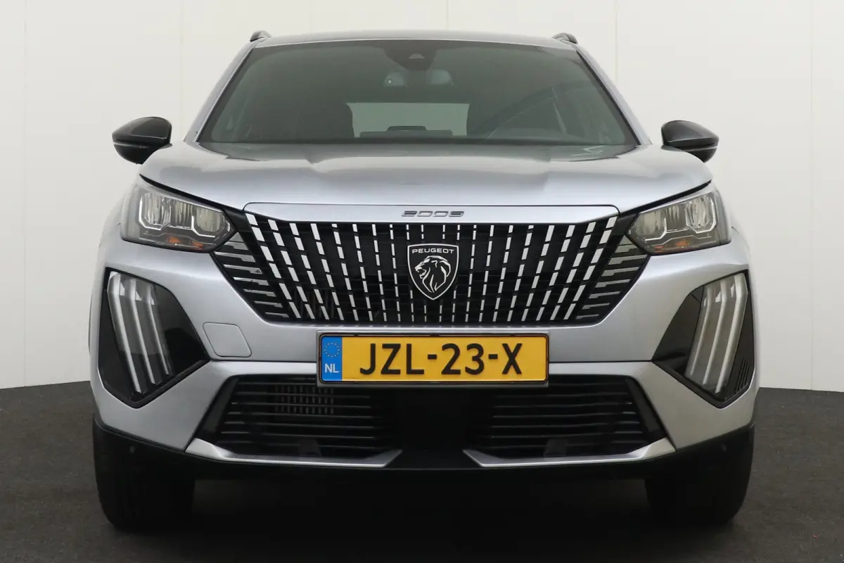 1.2 Aut. Hybrid Allure Half-Leder Carplay DAB 17' LMV