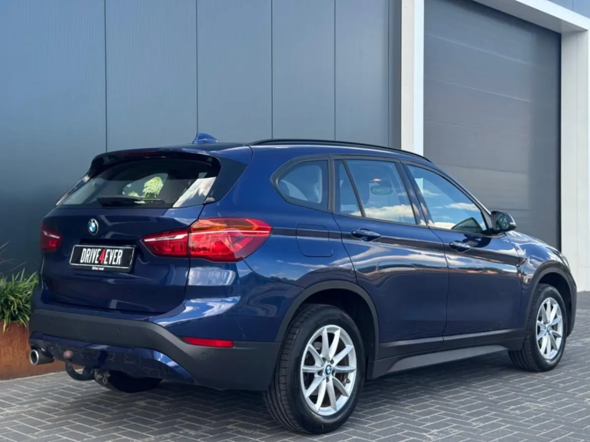 1.8i sDrive Executive | Trekhaak | Groot scherm