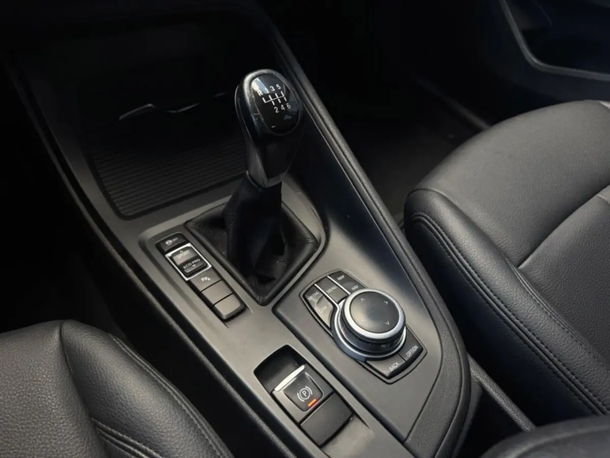 1.8i sDrive Executive | Trekhaak | Groot scherm