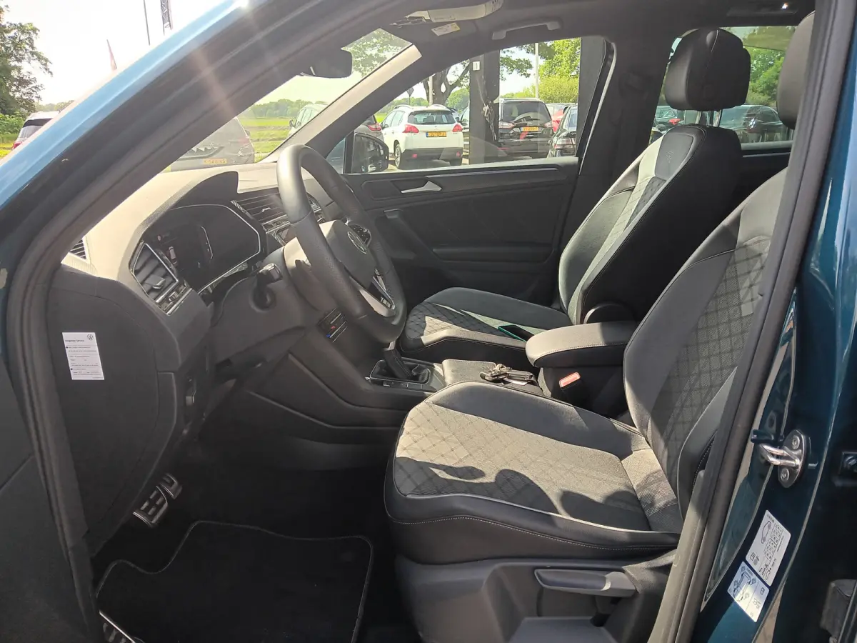 1.5 TSI R-Line 3x Business+|PANO|TREKH|ADAPTIVE|CARPLAY|1ste Eig|Dealeronderh.