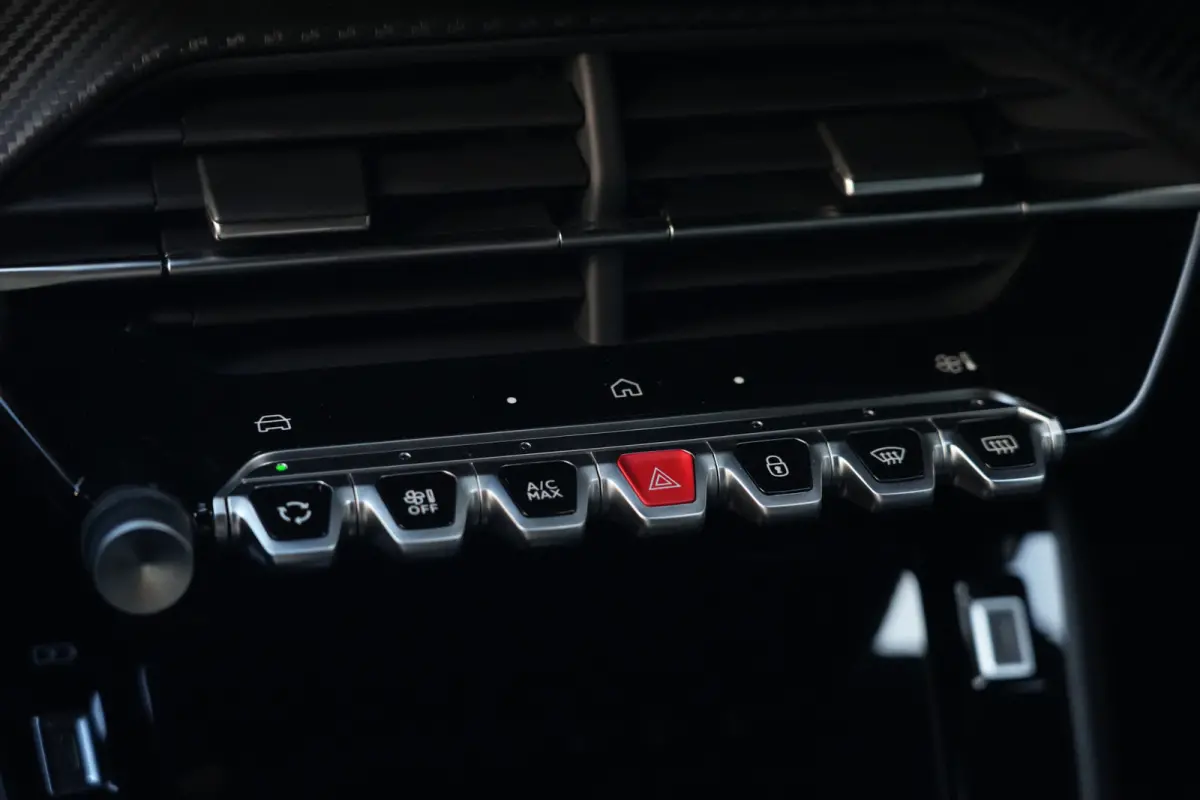 1.2 Hybrid 145 GT 145pk AppleCarPlay/3D-Cockpit/360Camera