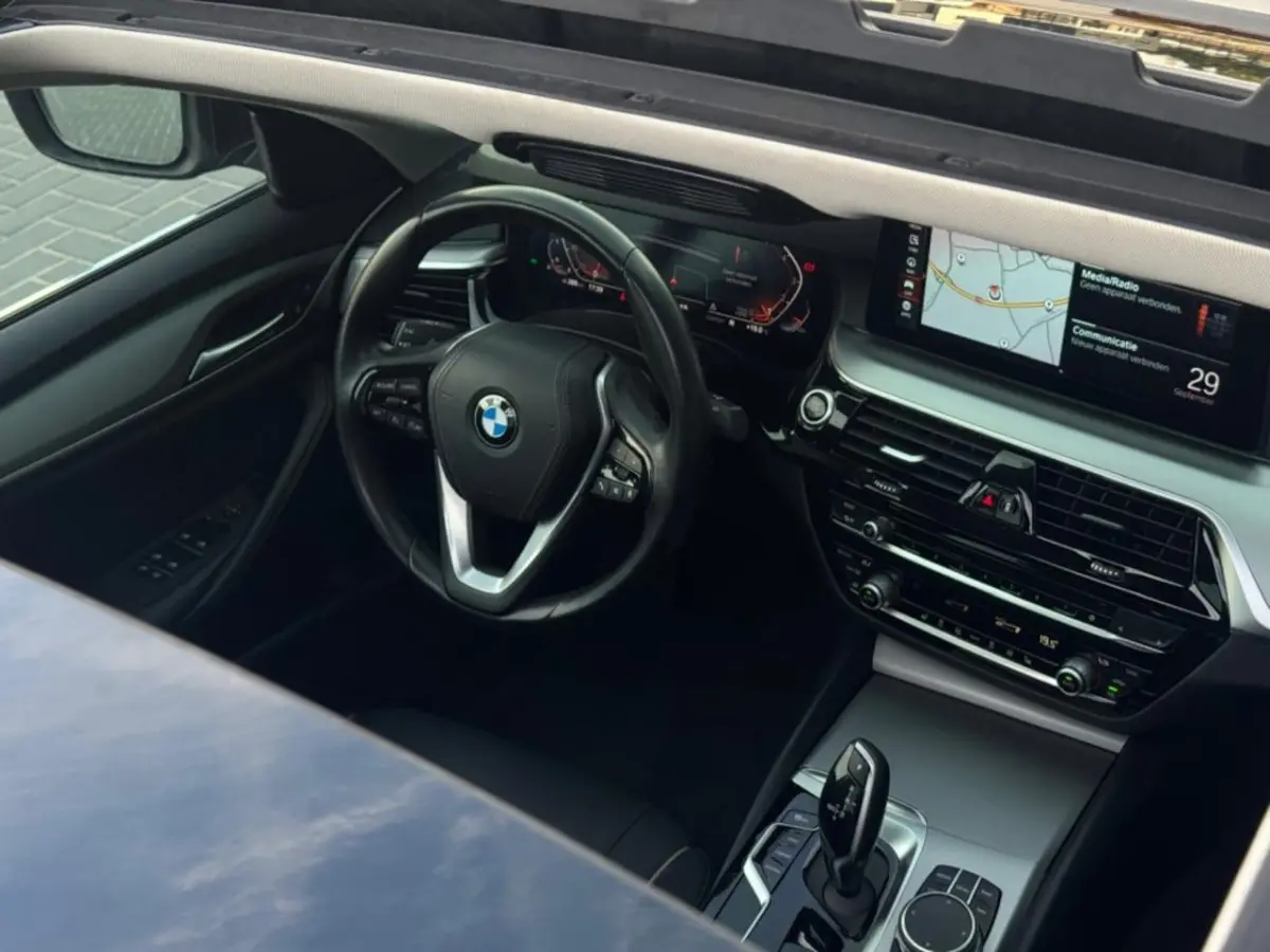 520i High Executive| Pano | Leder | Cruise