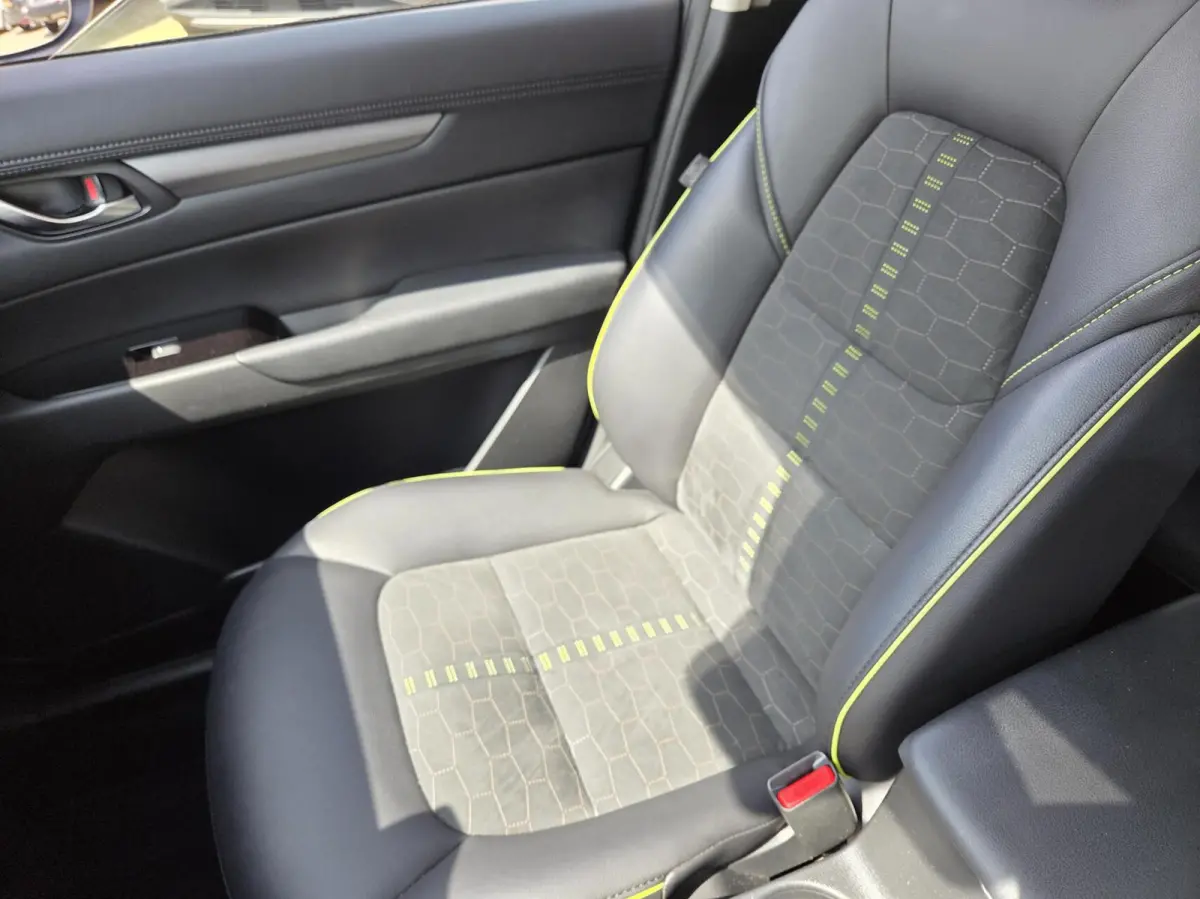 2.0 SkyActiv-G 165 Newground | Trekhaak / 360 / Elektr. achterklep / HUD | 1e Eigenaar / Dealer onderhouden