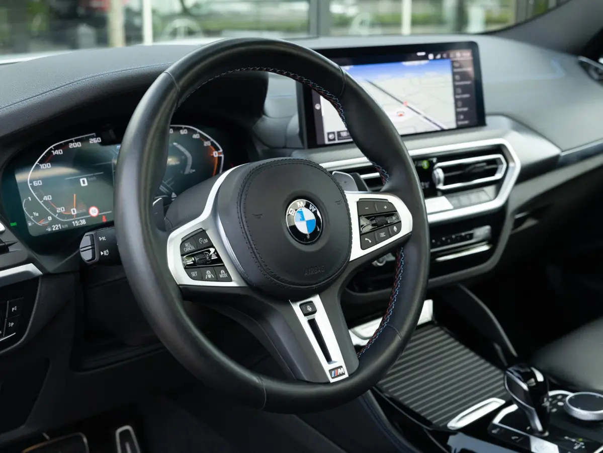 M40i High Exec|Pano|Headup|Kuipstoelen