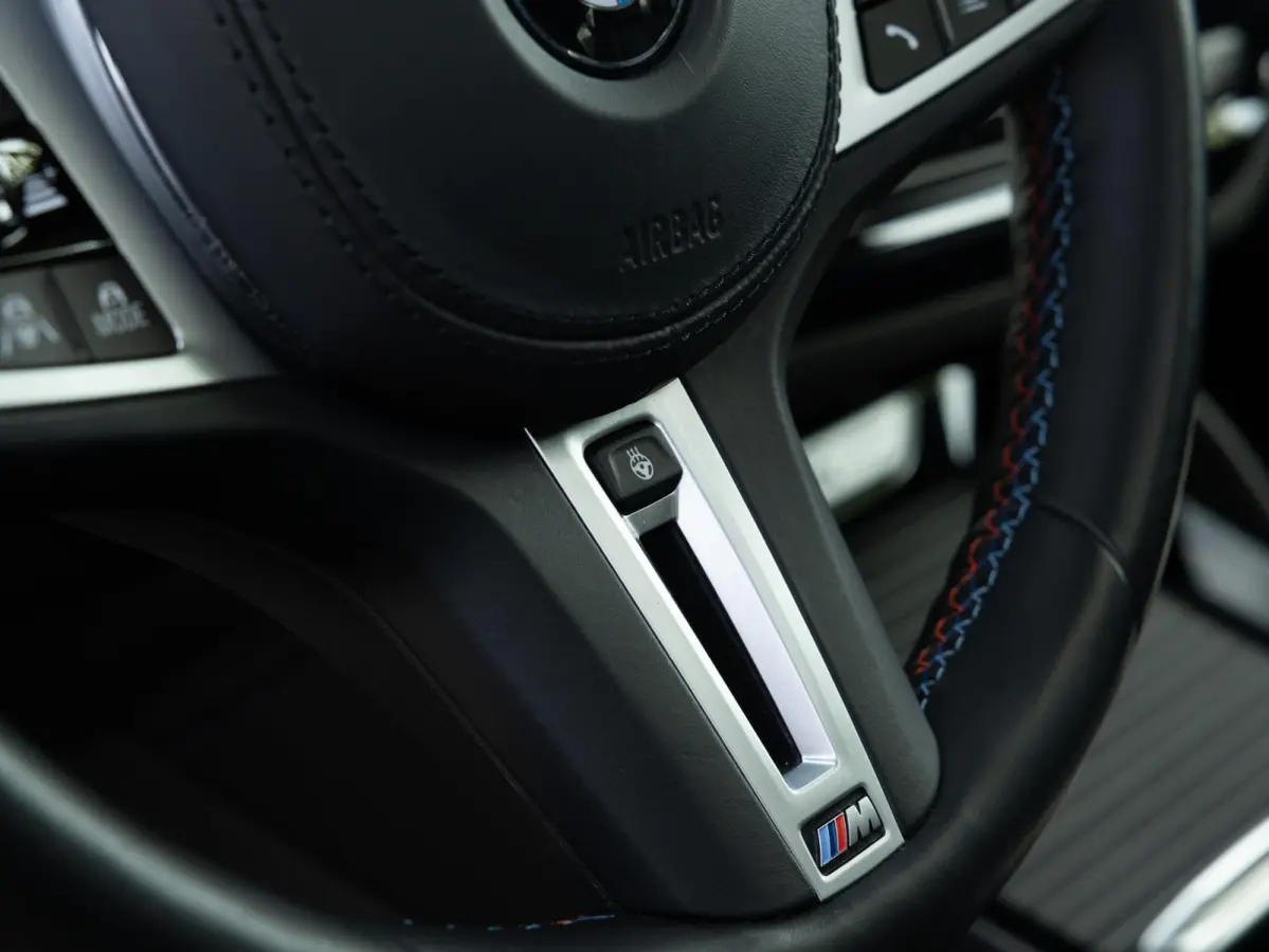 M40i High Exec|Pano|Headup|Kuipstoelen