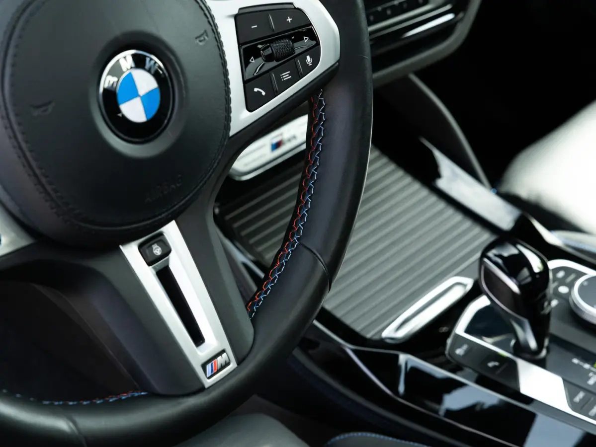 M40i High Exec|Pano|Headup|Kuipstoelen