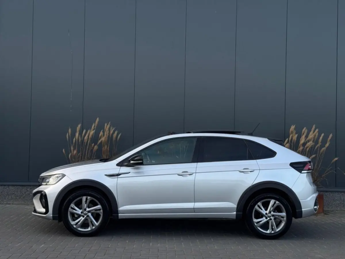 1.0 TSI 3x R-Line | Pano | Digital Dash | ACC