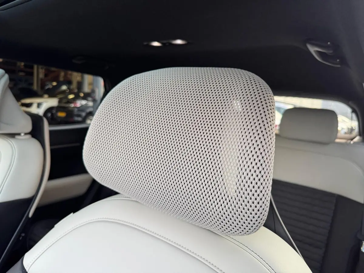 Hatchback GT-PlusLine 81.4 kWh Meest luxe uitvoering | Head-up display | 360°-camera | Stoelventilatie voorstoelen | Geheugenfunctie voor bestuurdersstoel | Fabrieksgarantie 2-10-2032 +3x 1