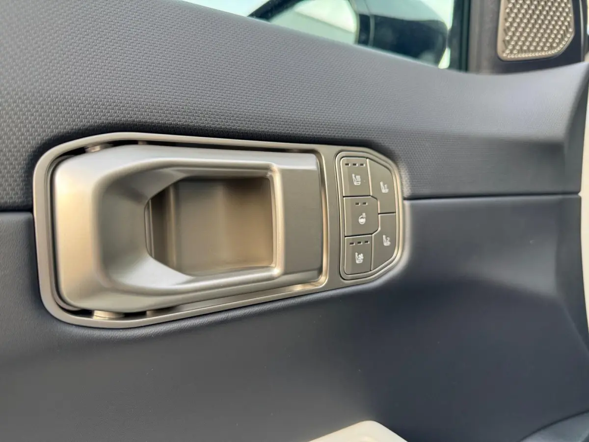 Hatchback GT-PlusLine 81.4 kWh Meest luxe uitvoering | Head-up display | 360°-camera | Stoelventilatie voorstoelen | Geheugenfunctie voor bestuurdersstoel | Fabrieksgarantie 2-10-2032 +3x 1
