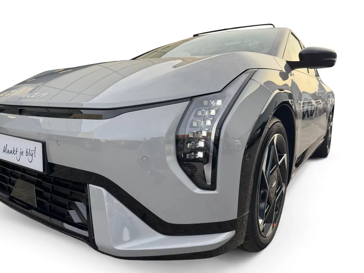 Hatchback GT-PlusLine 81.4 kWh Meest luxe uitvoering | Head-up display | 360°-camera | Stoelventilatie voorstoelen | Geheugenfunctie voor bestuurdersstoel | Fabrieksgarantie 2-10-2032 +3x 1