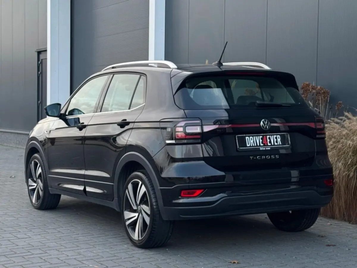 1.0 TSI 3x R-Line | LED | Dodehoek | Carplay