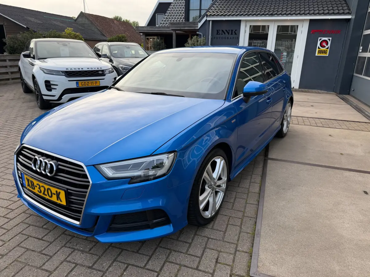 1.0 TFSI Sport S Line Edition