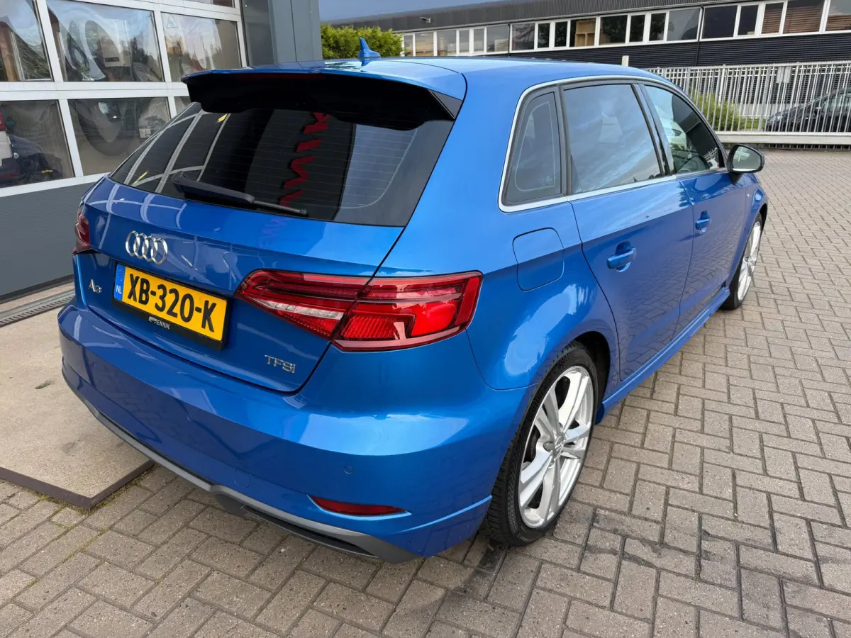 1.0 TFSI Sport S Line Edition