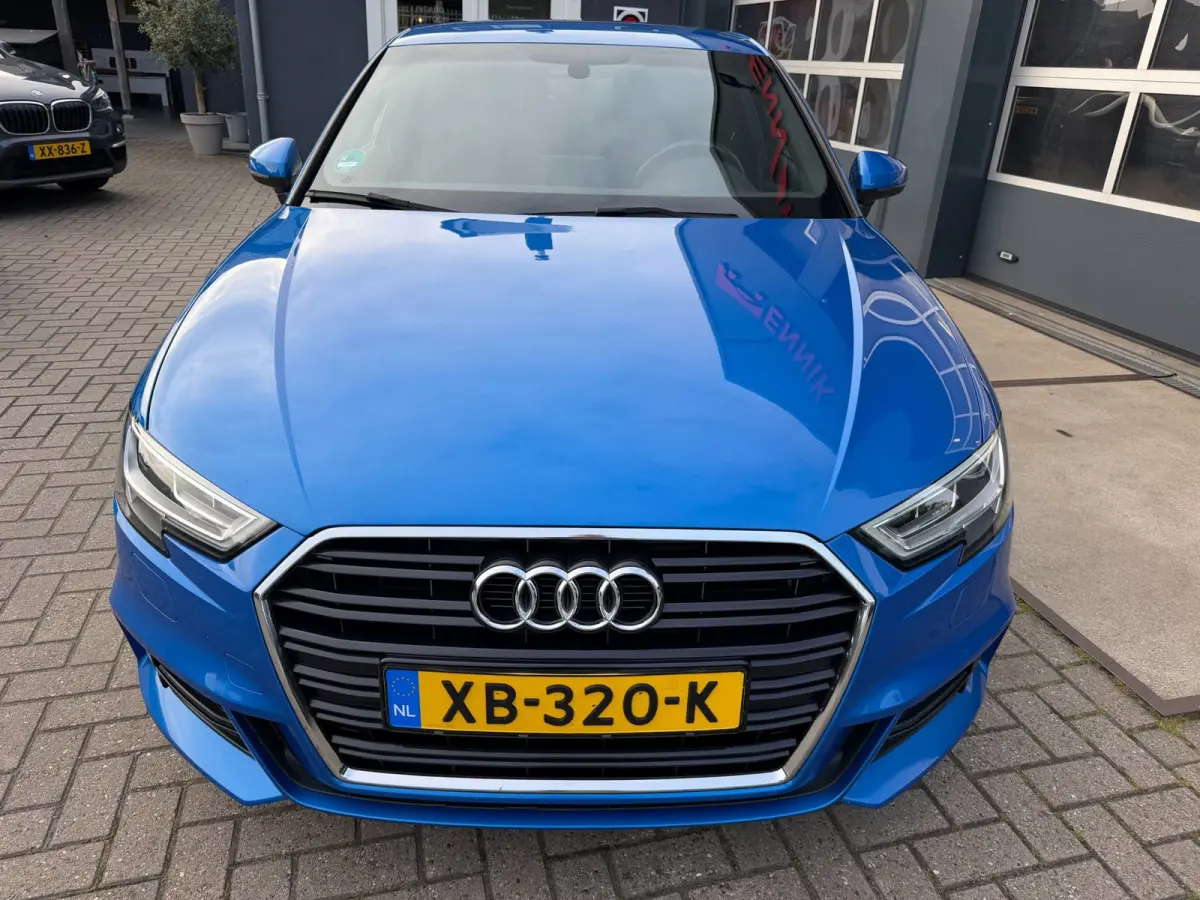 1.0 TFSI Sport S Line Edition