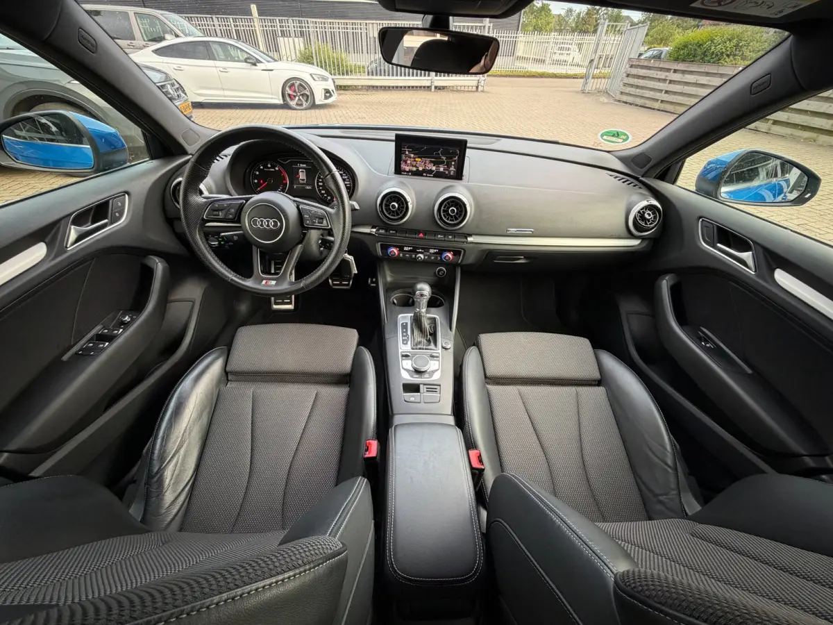 1.0 TFSI Sport S Line Edition