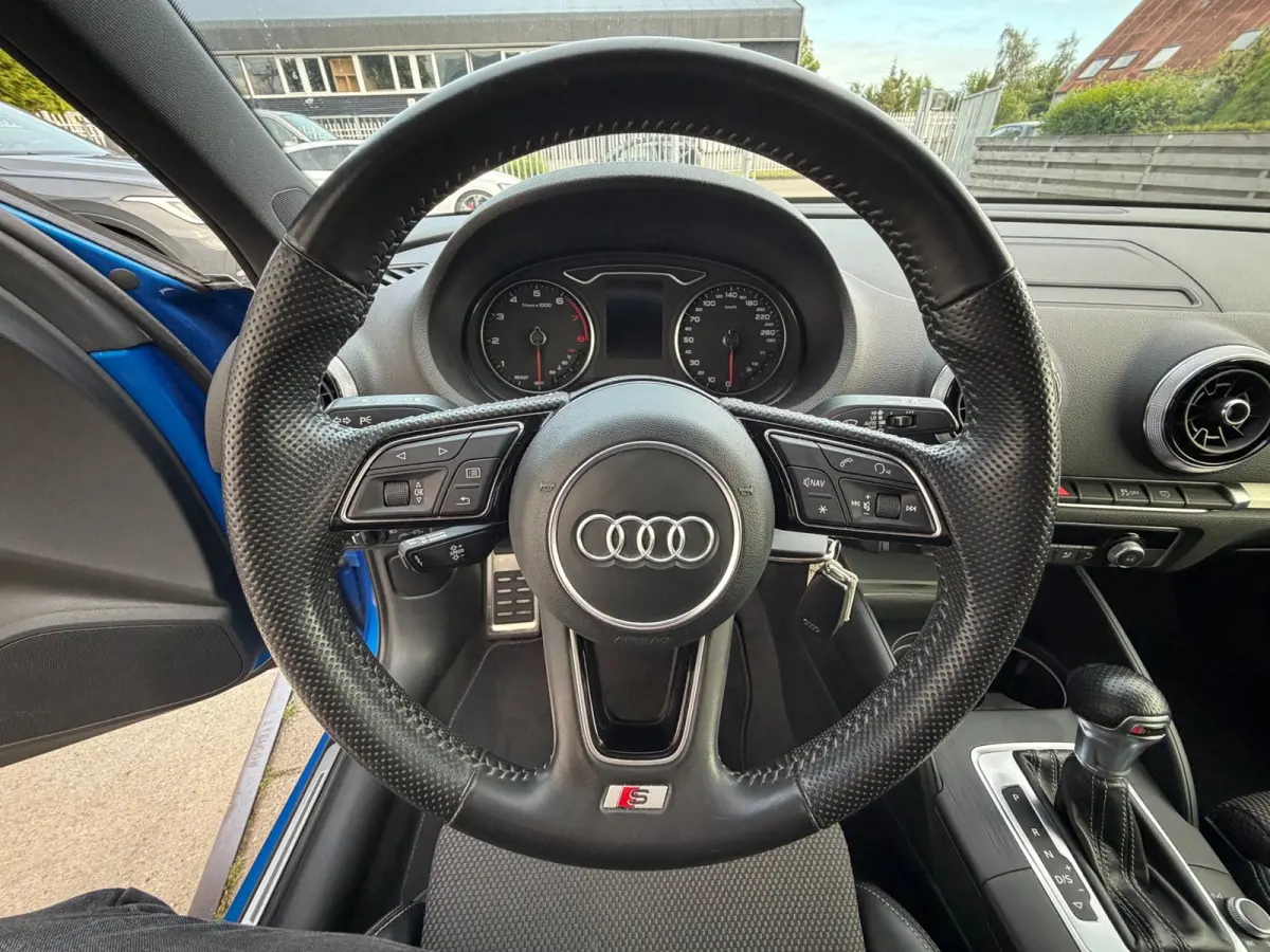 1.0 TFSI Sport S Line Edition