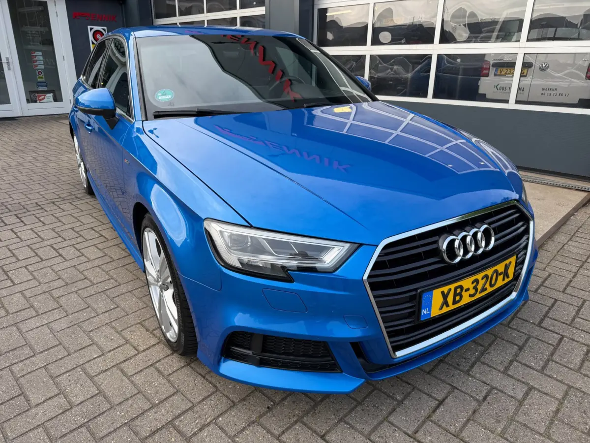 1.0 TFSI Sport S Line Edition