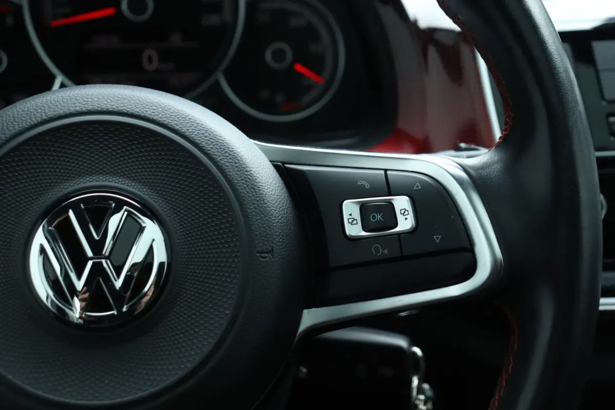 Up! 1.0 TSI GTI / Vol Opties! / Pano / Camera / Cruise / 17"!