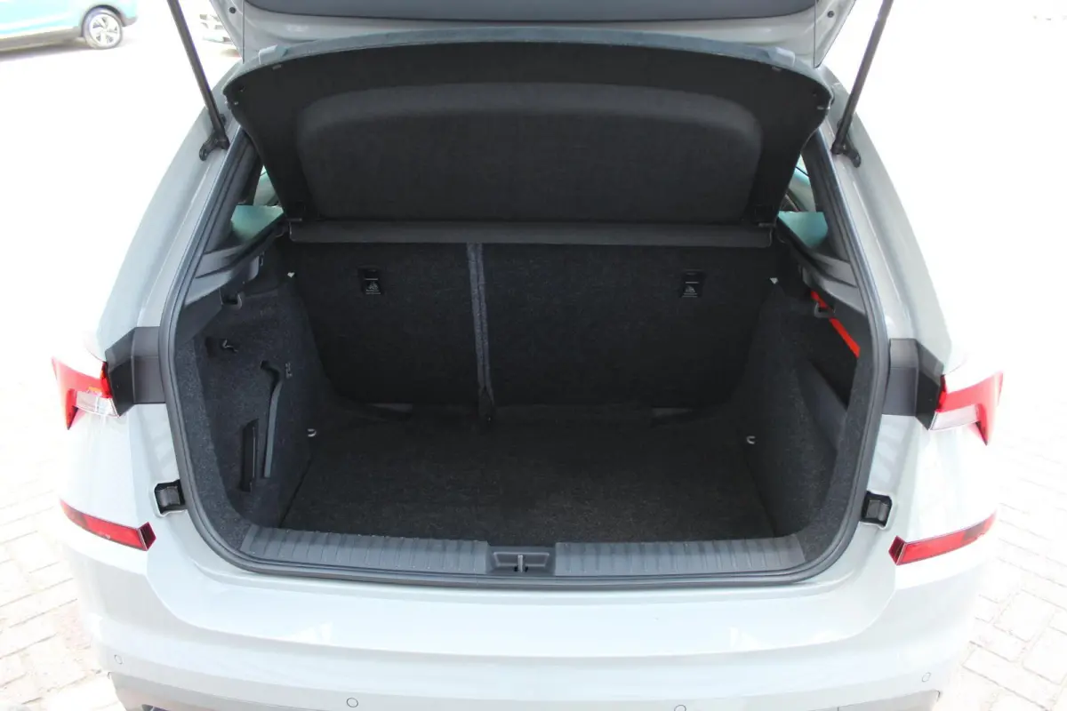 1.0 TSI Sport Business