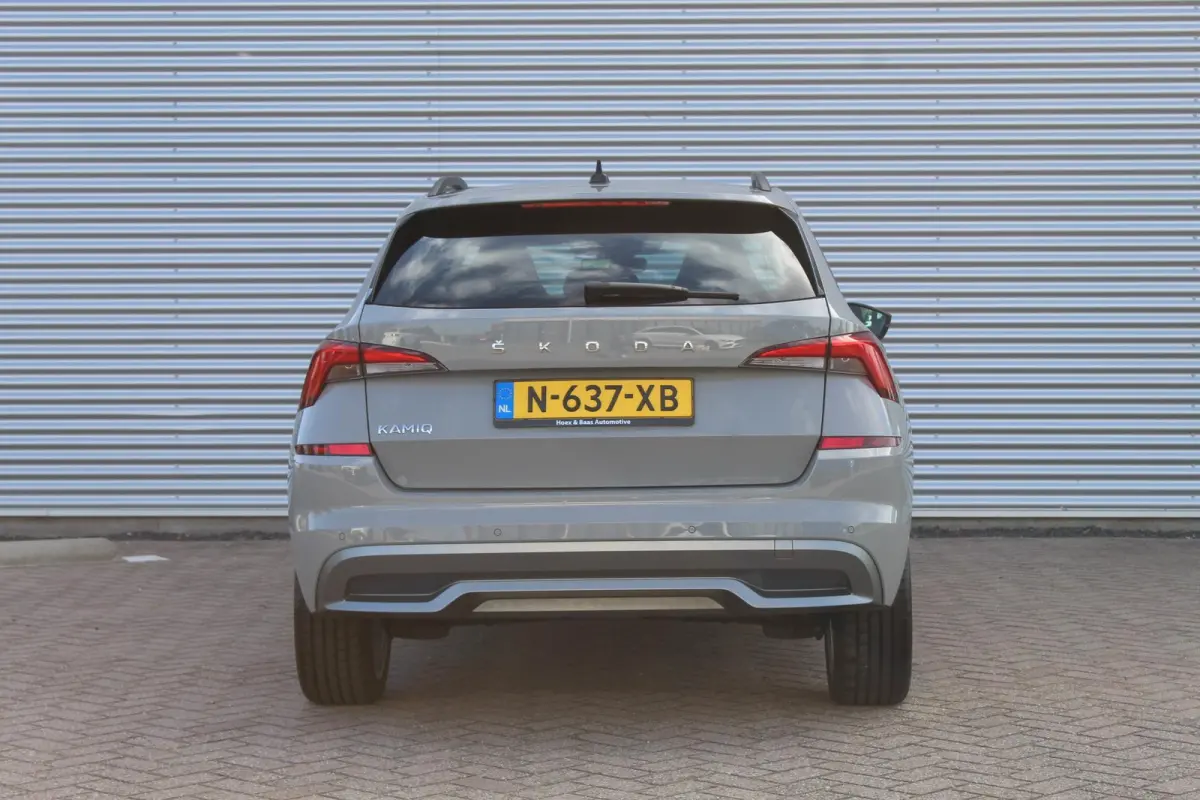 1.0 TSI Sport Business