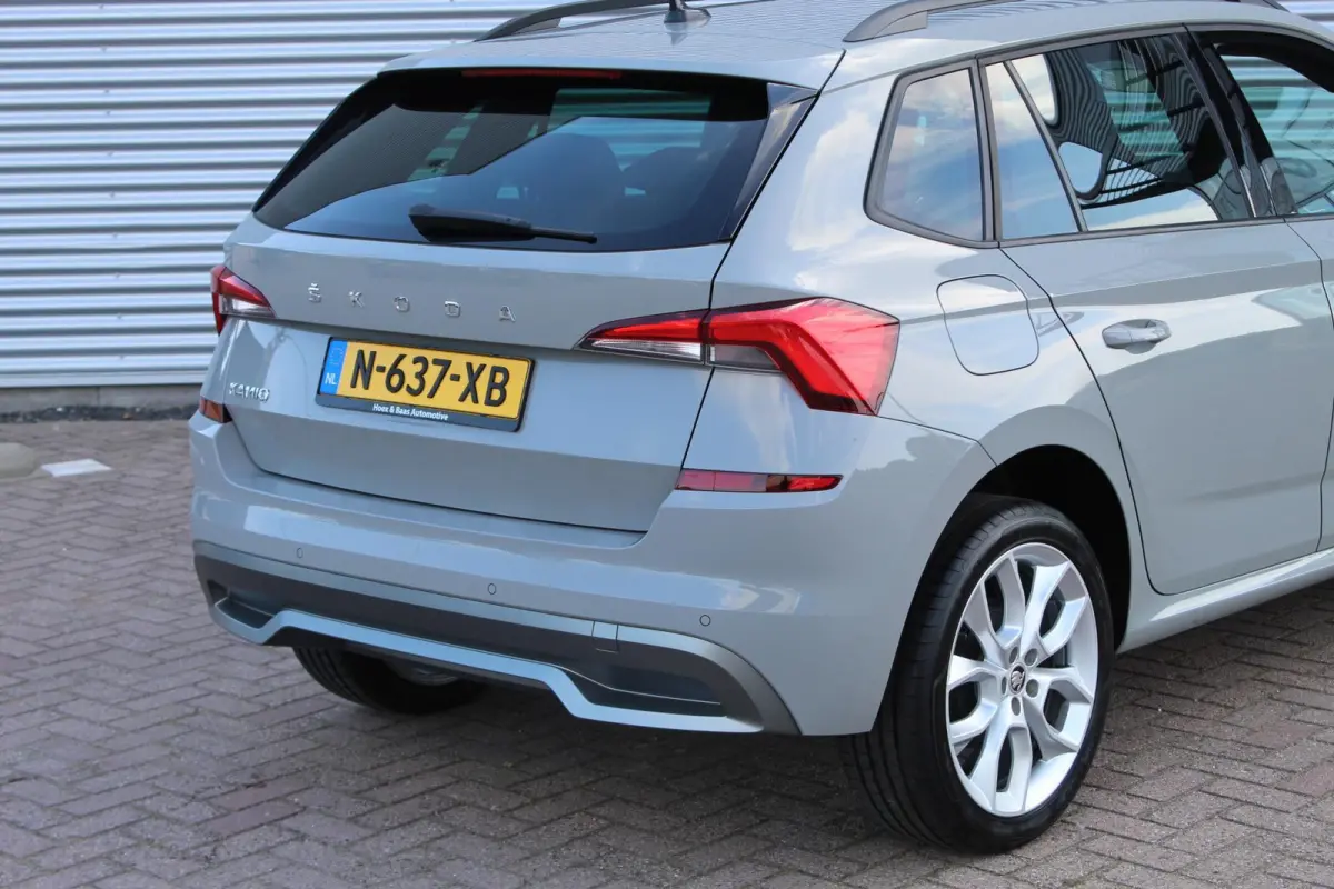 1.0 TSI Sport Business