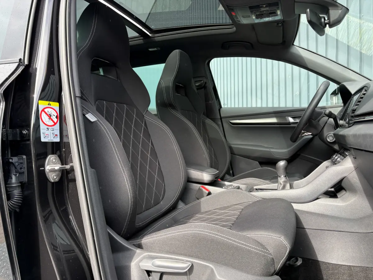 1.5 TSI ACT Sportline Business | Pano | Trekhaak wegkl. | Camera Prijs Rijklaar!!