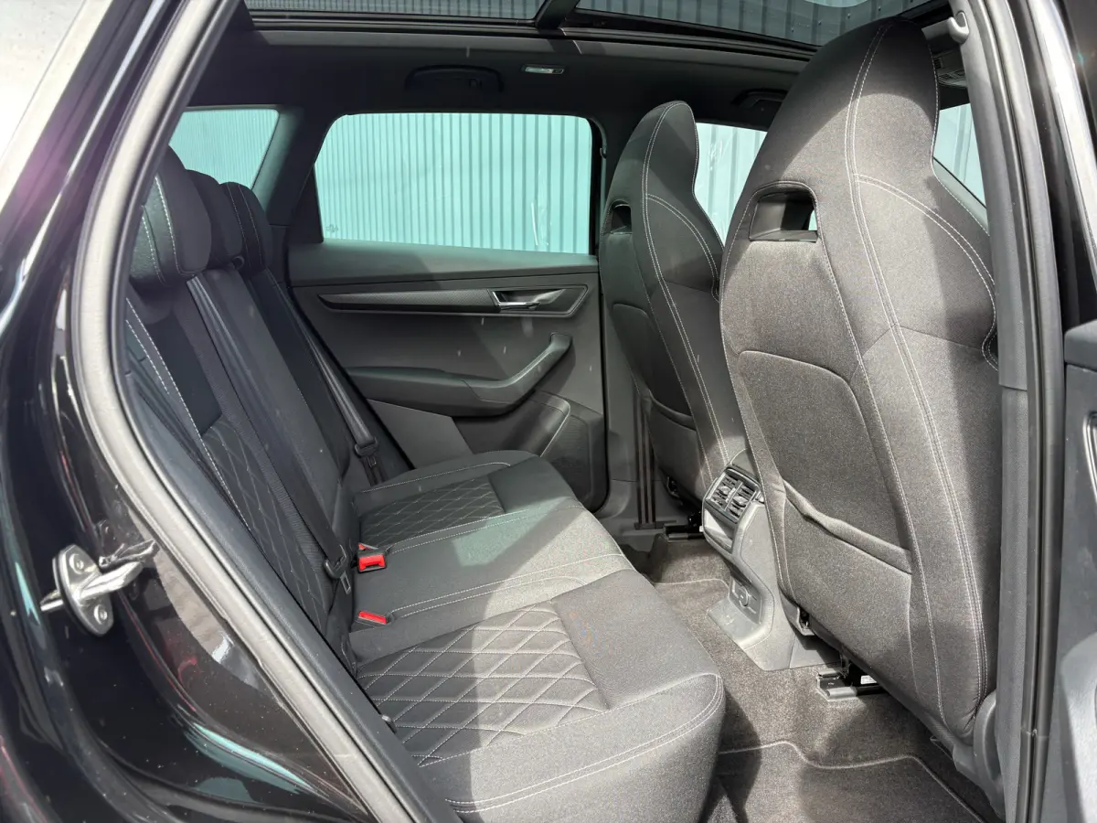 1.5 TSI ACT Sportline Business | Pano | Trekhaak wegkl. | Camera Prijs Rijklaar!!