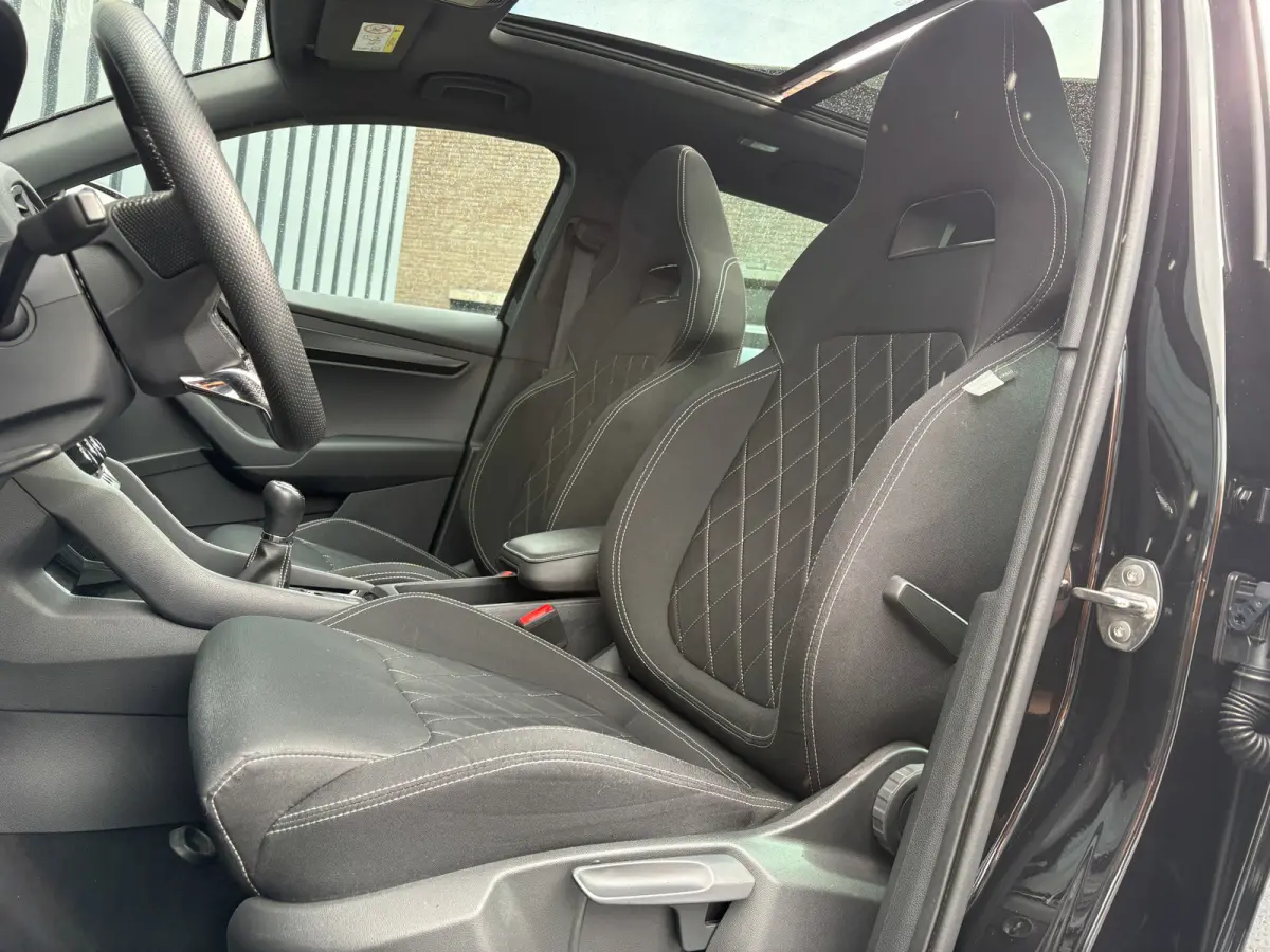 1.5 TSI ACT Sportline Business | Pano | Trekhaak wegkl. | Camera Prijs Rijklaar!!
