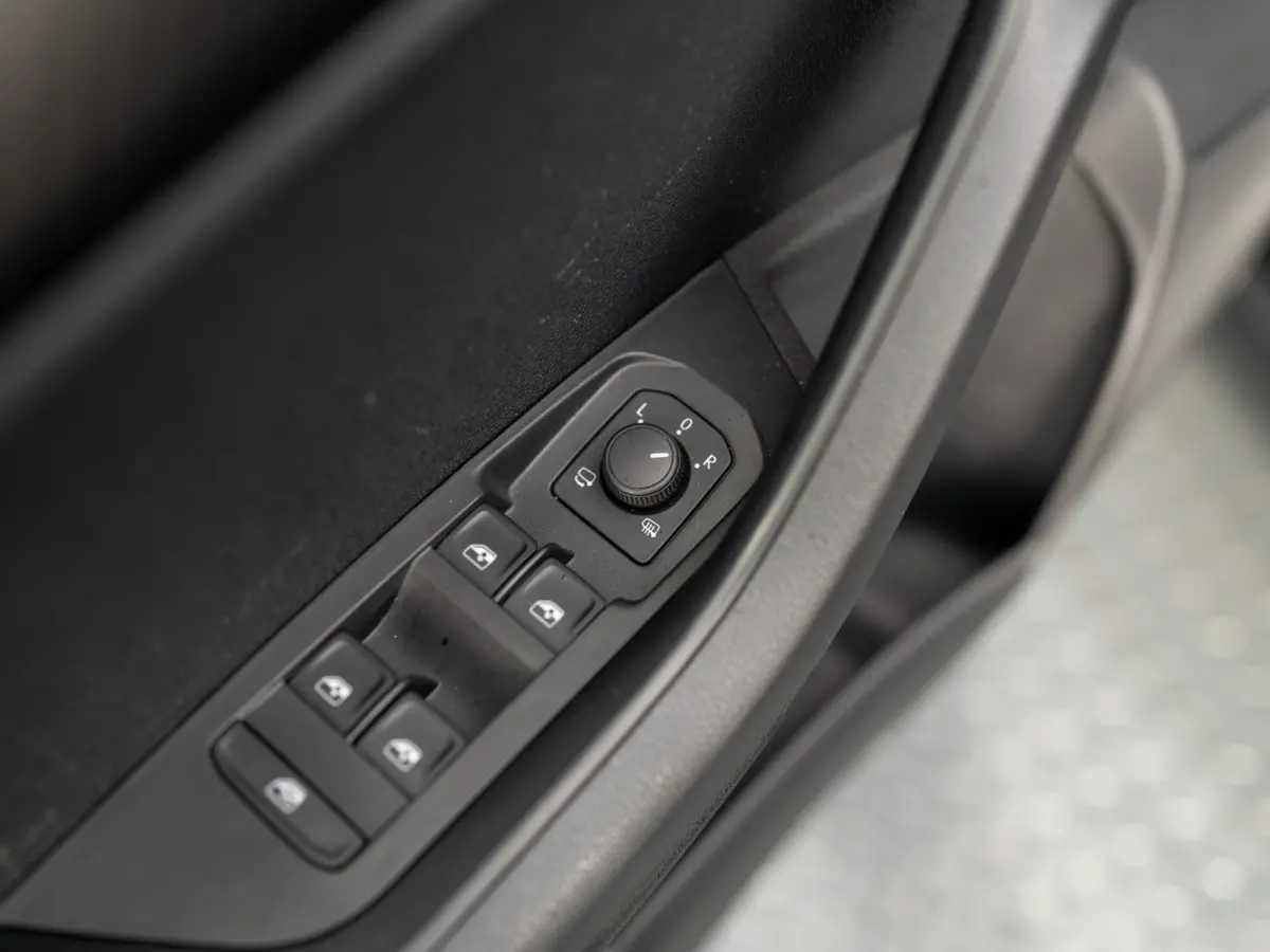 1.5 TSI ACT Sportline Business | Pano | Trekhaak wegkl. | Camera Prijs Rijklaar!!