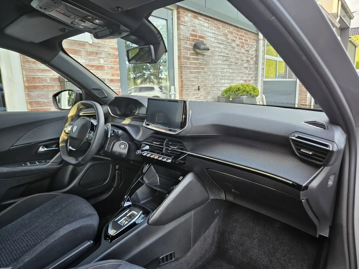 1.2 Hybrid 136 Style Carplay! LED! Automaat! Cruise Control! Mooie/Nette Auto!